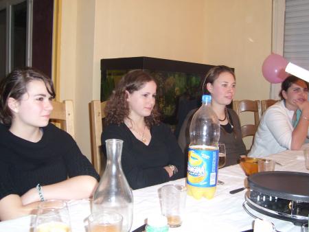 mais qu'est ce que vous regardez?